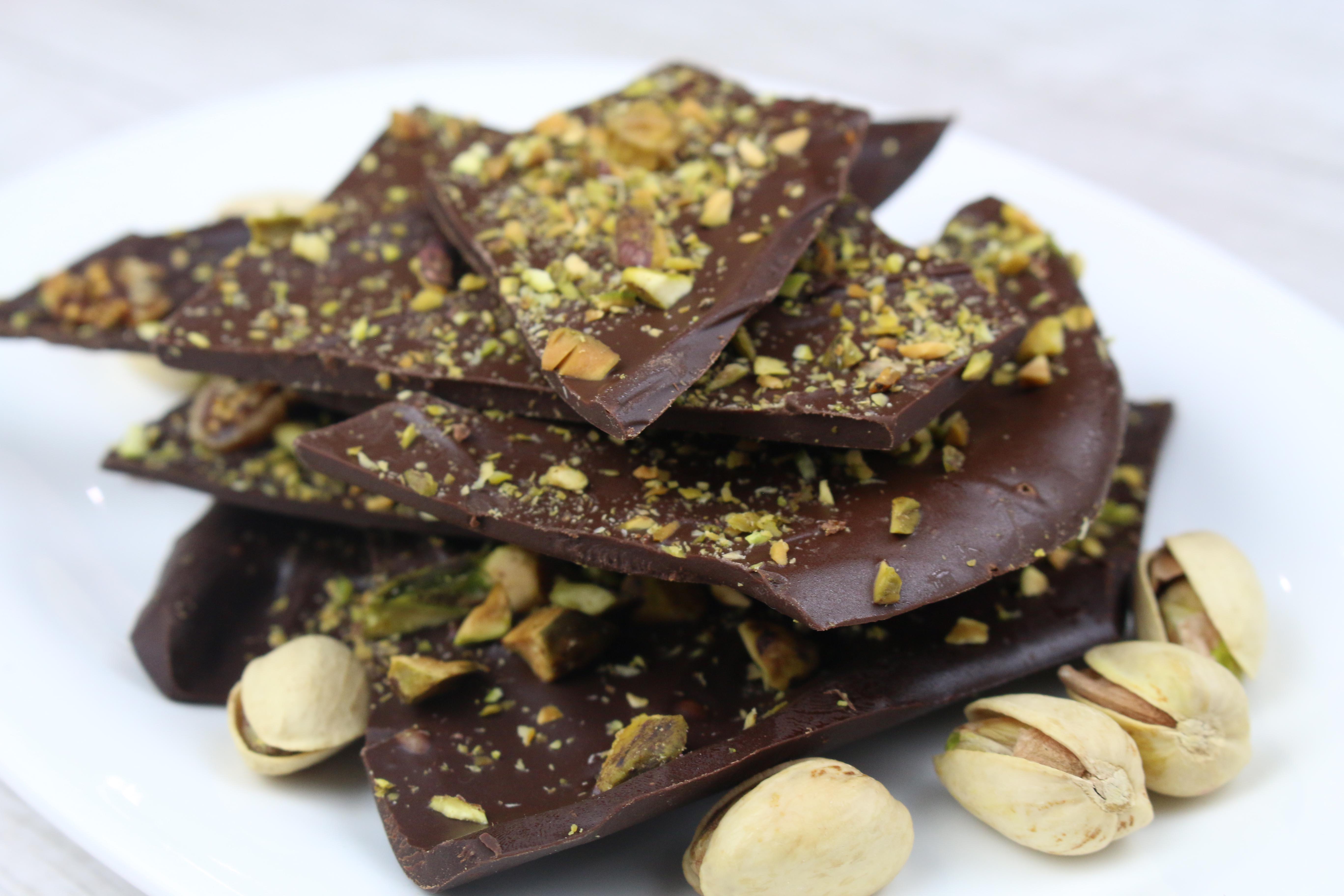 Chocolate Chip Pistachio Bark