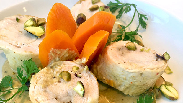 Chicken Roulade in Pistachio Sauce